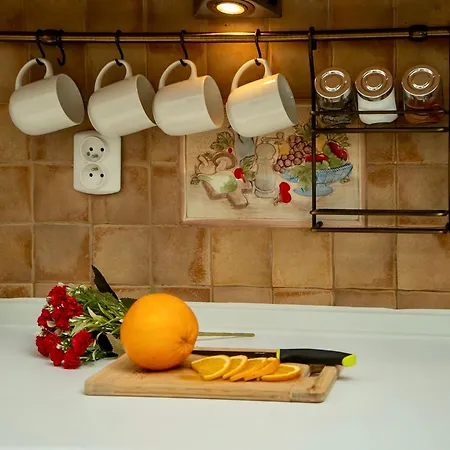 Spacious 2 Bedroom In Centre, Fast Wi-fi, Self Check In, Family & Work Friendly Daire