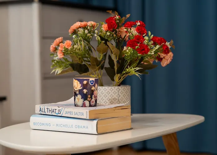 アパート Spacious 2 Bedroom In Centre, Fast Wi-fi, Self Check In, Family & Work Friendly *