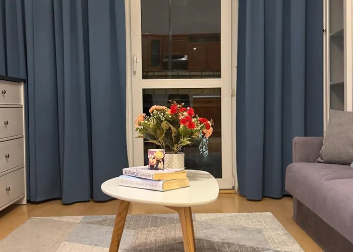 Apartmán Spacious 2 Bedroom In Centre, Fast Wi-fi, Self Check In, Family & Work Friendly Varšava