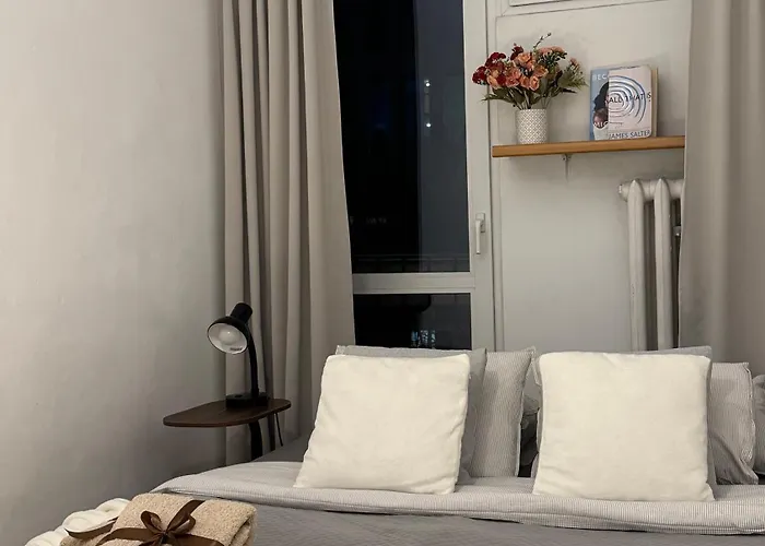 Apartmán Spacious 2 Bedroom In Centre, Fast Wi-fi, Self Check In, Family & Work Friendly Varšava