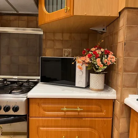 Spacious 2 Bedroom In Centre, Fast Wi-fi, Self Check In, Family & Work Friendly Apartmán *